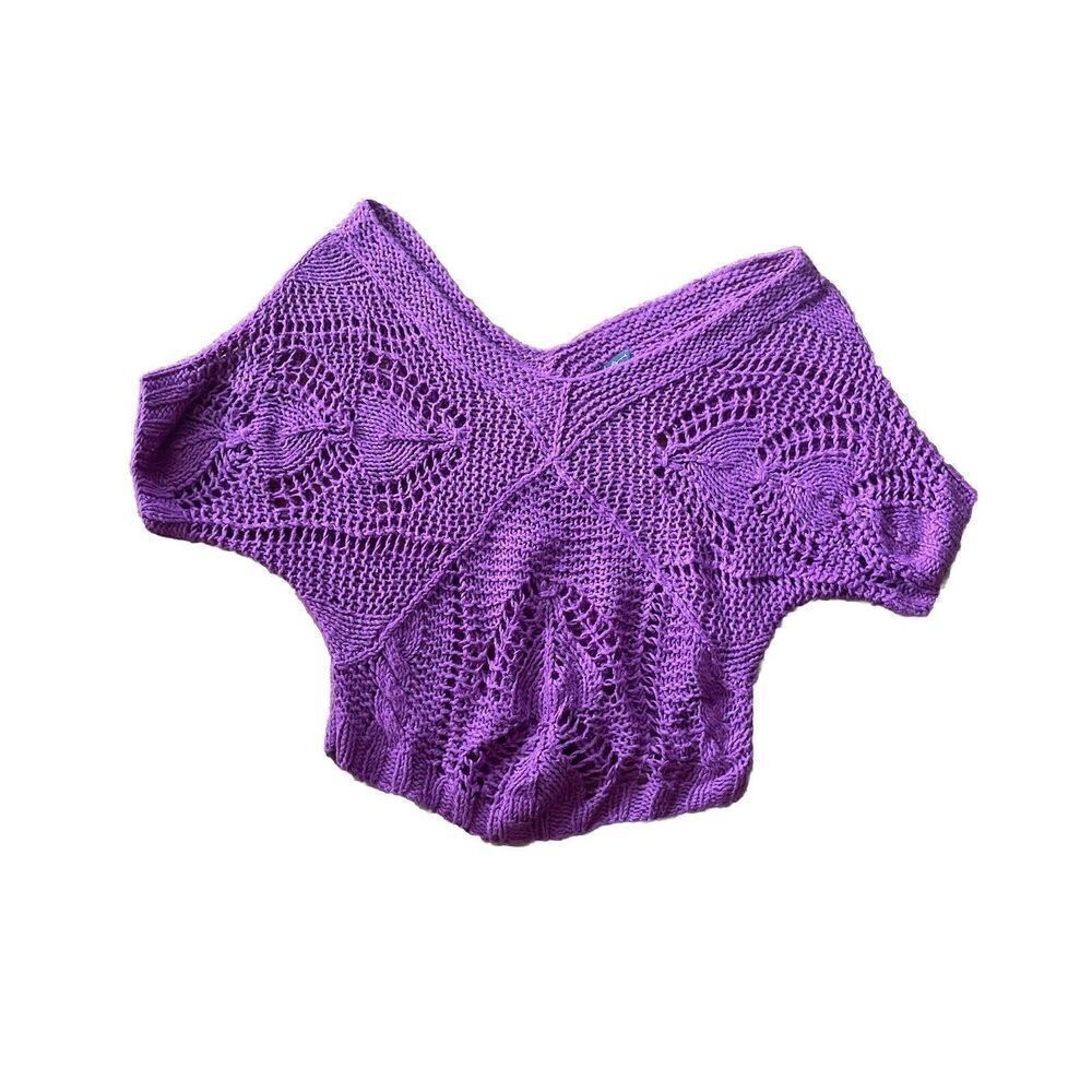 Twenty One Women’s Purple Crochet Sweater Size M Short Sleeve